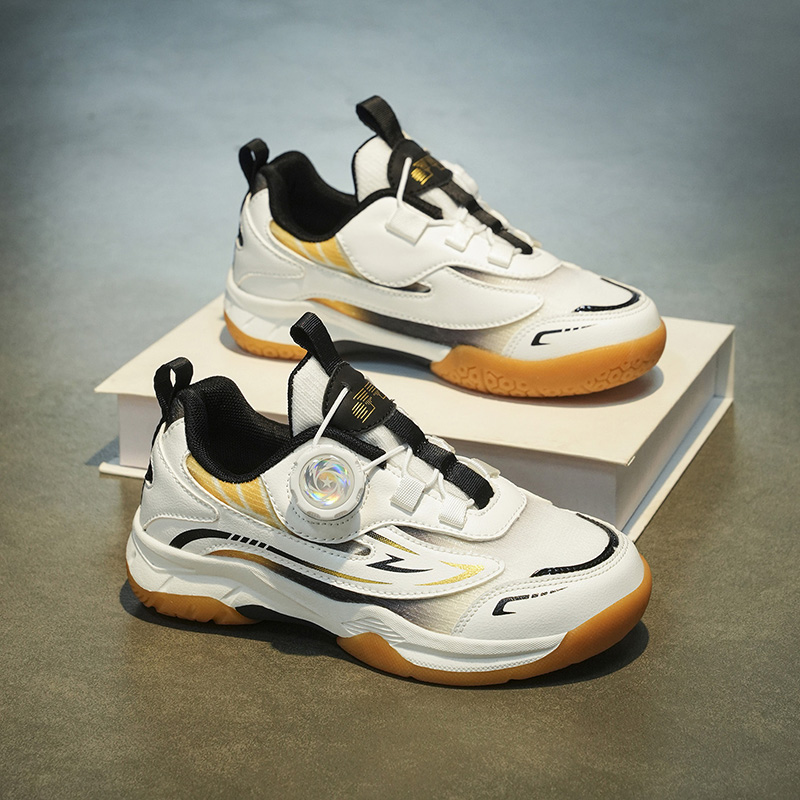 Buty tenisowe, modne buty outd – Table Tennis Form recenzja i cena